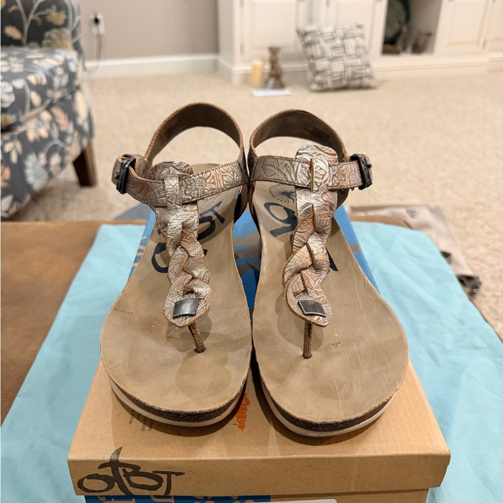 OTBT Women’s Graceville Wedge Sandals in Light Pewter
